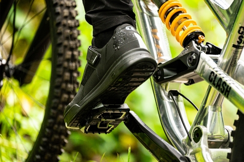 Chaussure et discount pedale automatique vtt